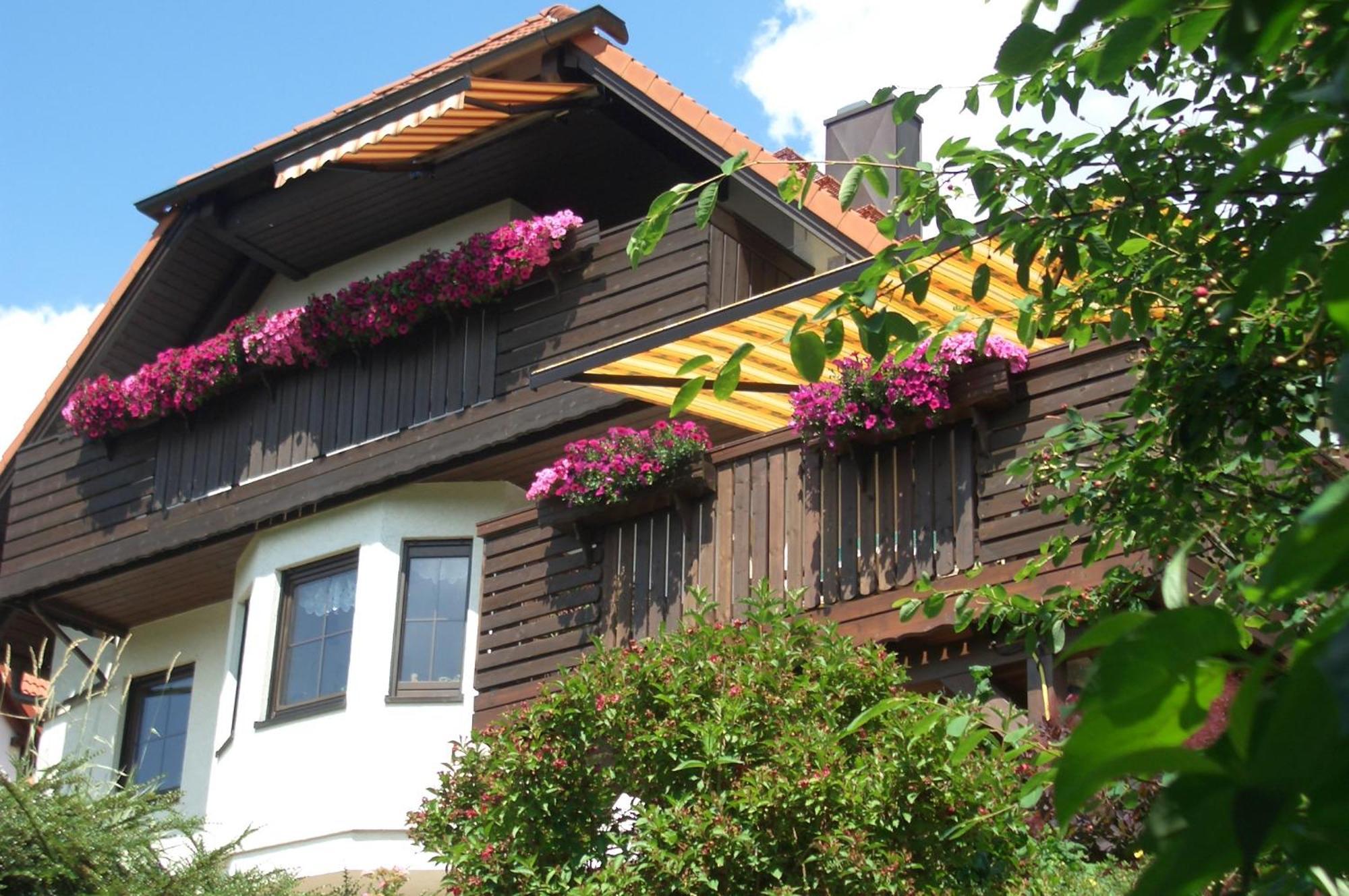 Ferienwohnung Rennsteigblick Suhl Extérieur photo